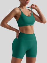 Seamless Yoga Set — Sports Bra & High-Waisted Shorts