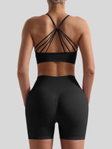 Seamless Yoga Set — Sports Bra & High-Waisted Shorts