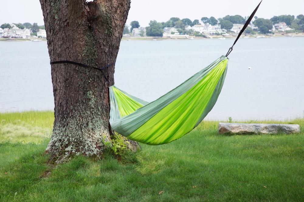tree camping hammock